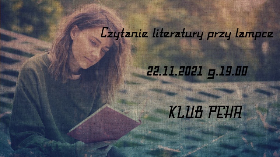 Czytanie literatury przy lampce