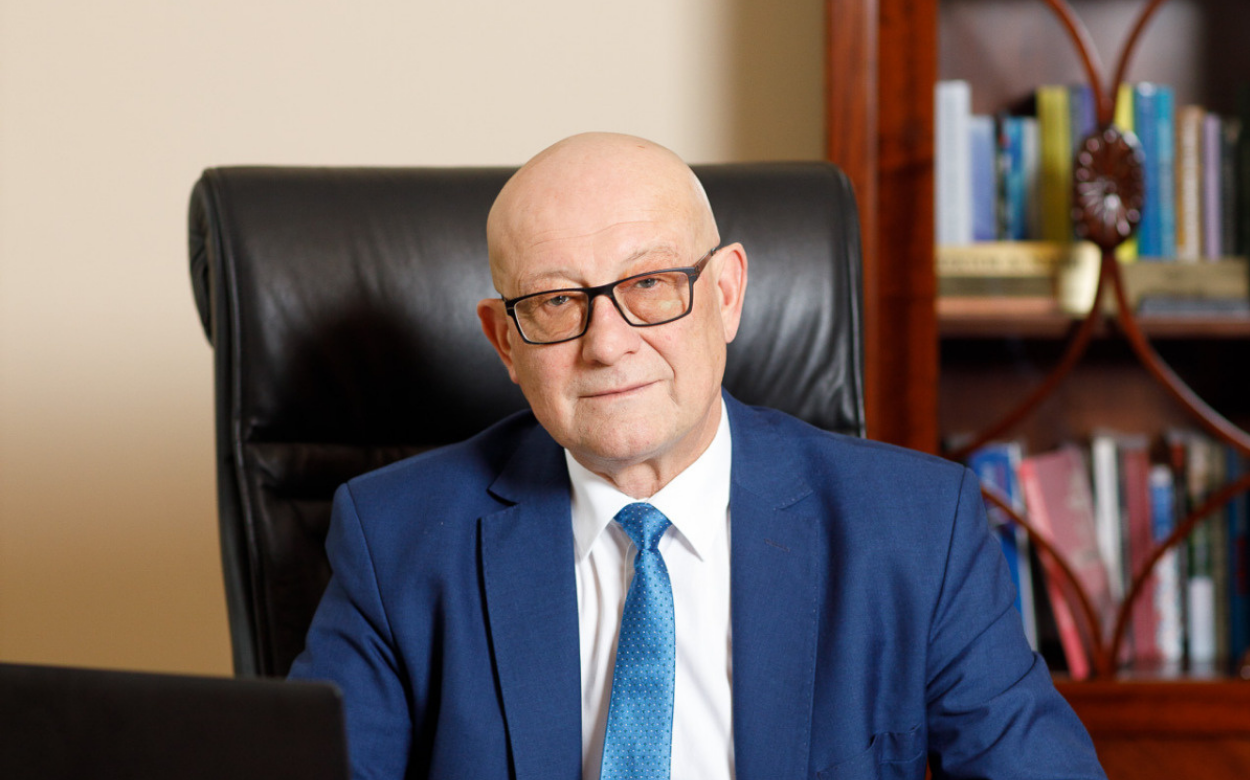 JM Rektor prof. dr hab. Mirosław Minkina o aktualnych relacjach rosyjsko-ukraińskich na łamach Tygodnika Siedleckiego