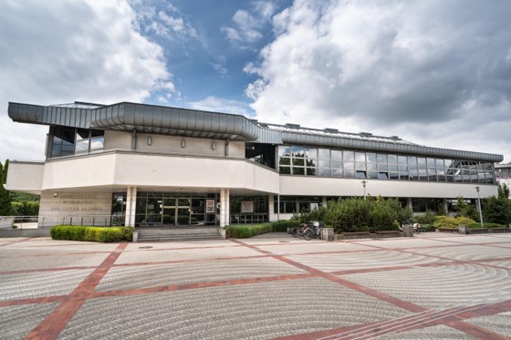Wirtualny spacer po Bibliotece Głównej UwS